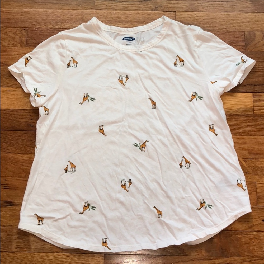 Giraffe Tee